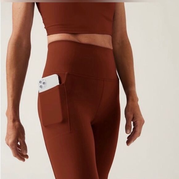 NWT Athleta Salutation Stash Flare Pant 3X Toasted Brown - Picture 2 of 6